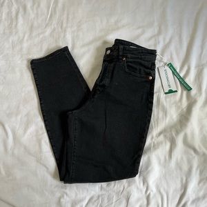 H&M | NWT | Mom Jeans